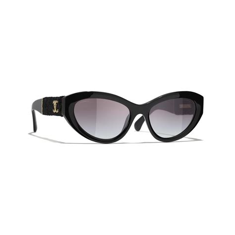 Black Acetate Cat Eye Sunglasses With Grey Lens